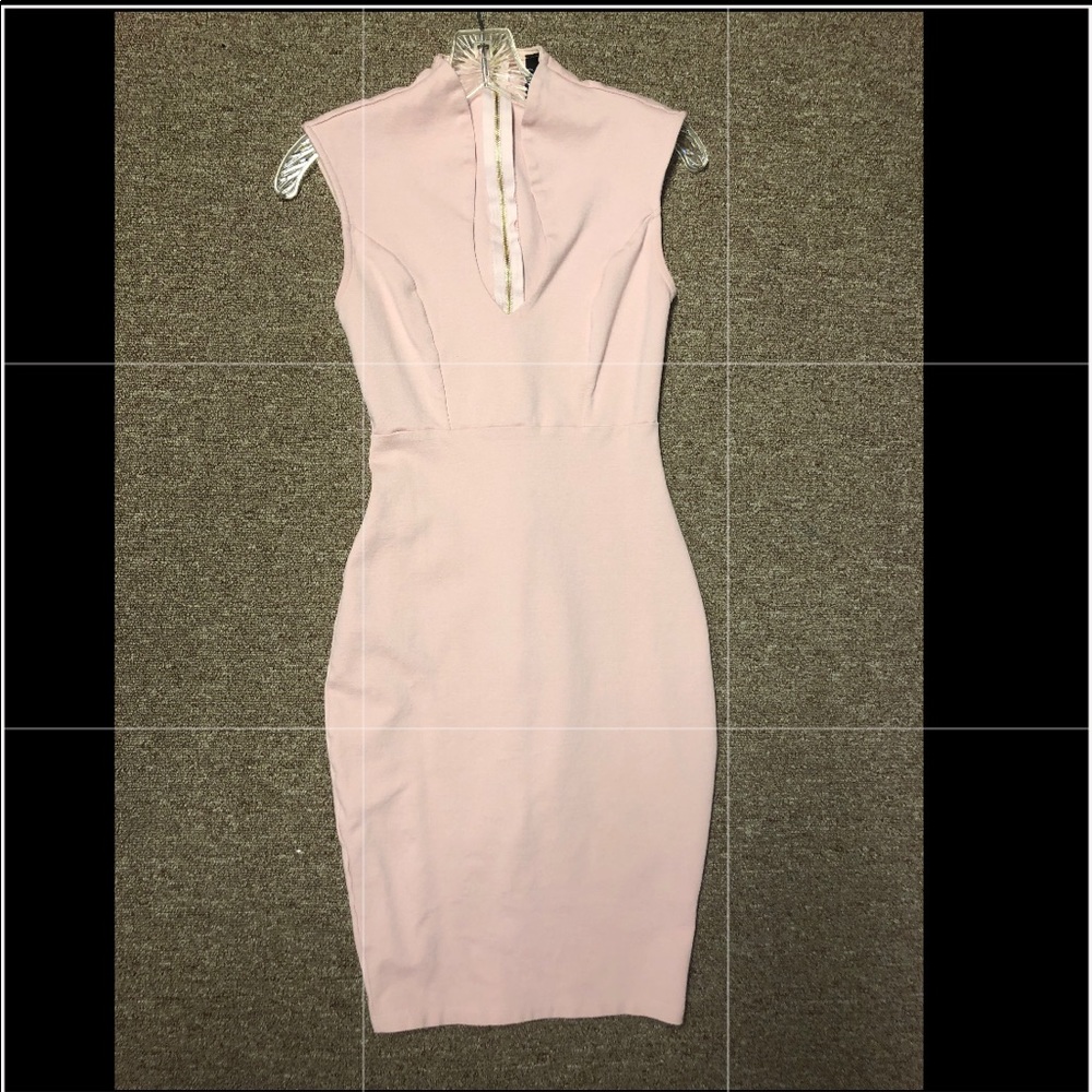 Women’s dress